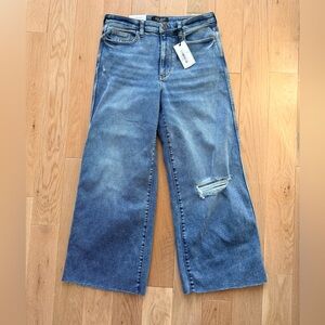 Judy Blue Distressed Wide-Leg Jeans in Classic Blue